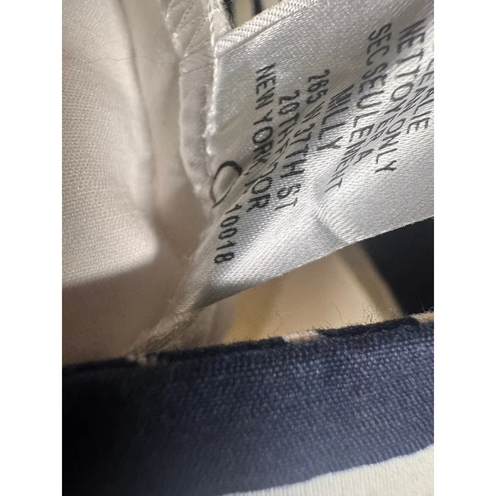 Milly of New York Womens White Navy Trim Cropped Pants SZ 10 Nautical Coastal - Picture 9 of 9